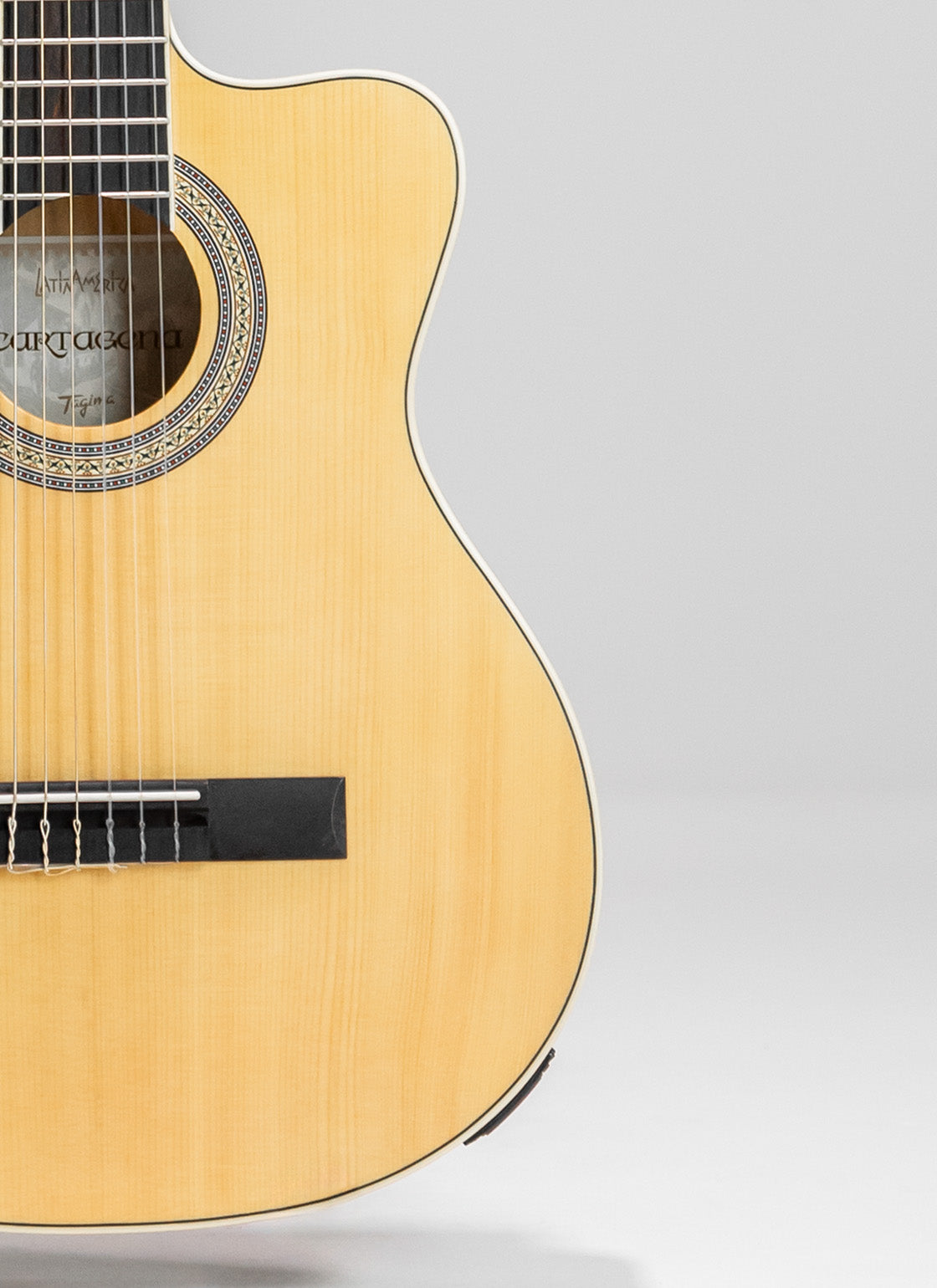 GUITARRA ELECTROACÚSTICA SLIM SERIE LATAM | CARTAGENA NTABS