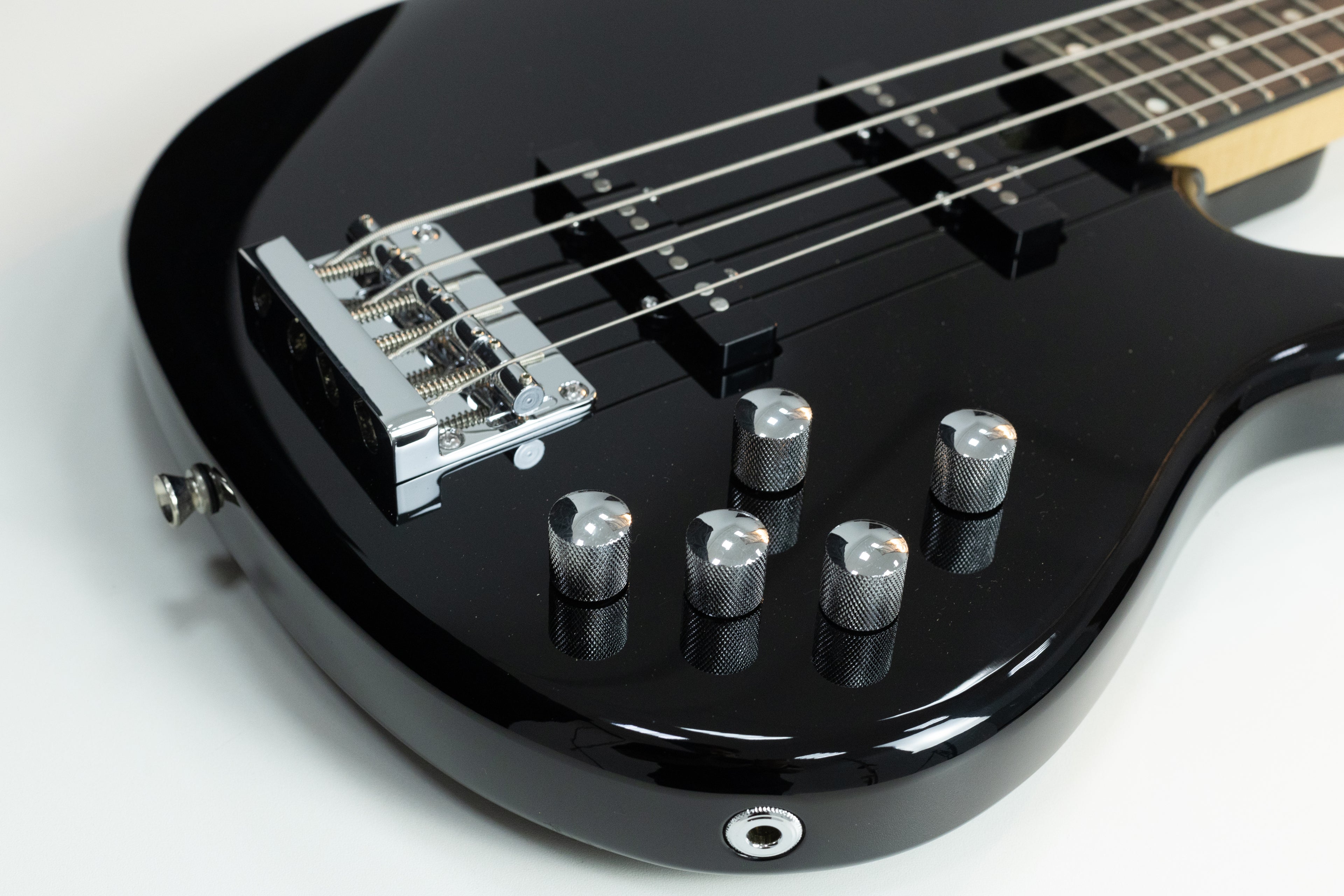 BAJO | MILLENIUM-4-BK-DF